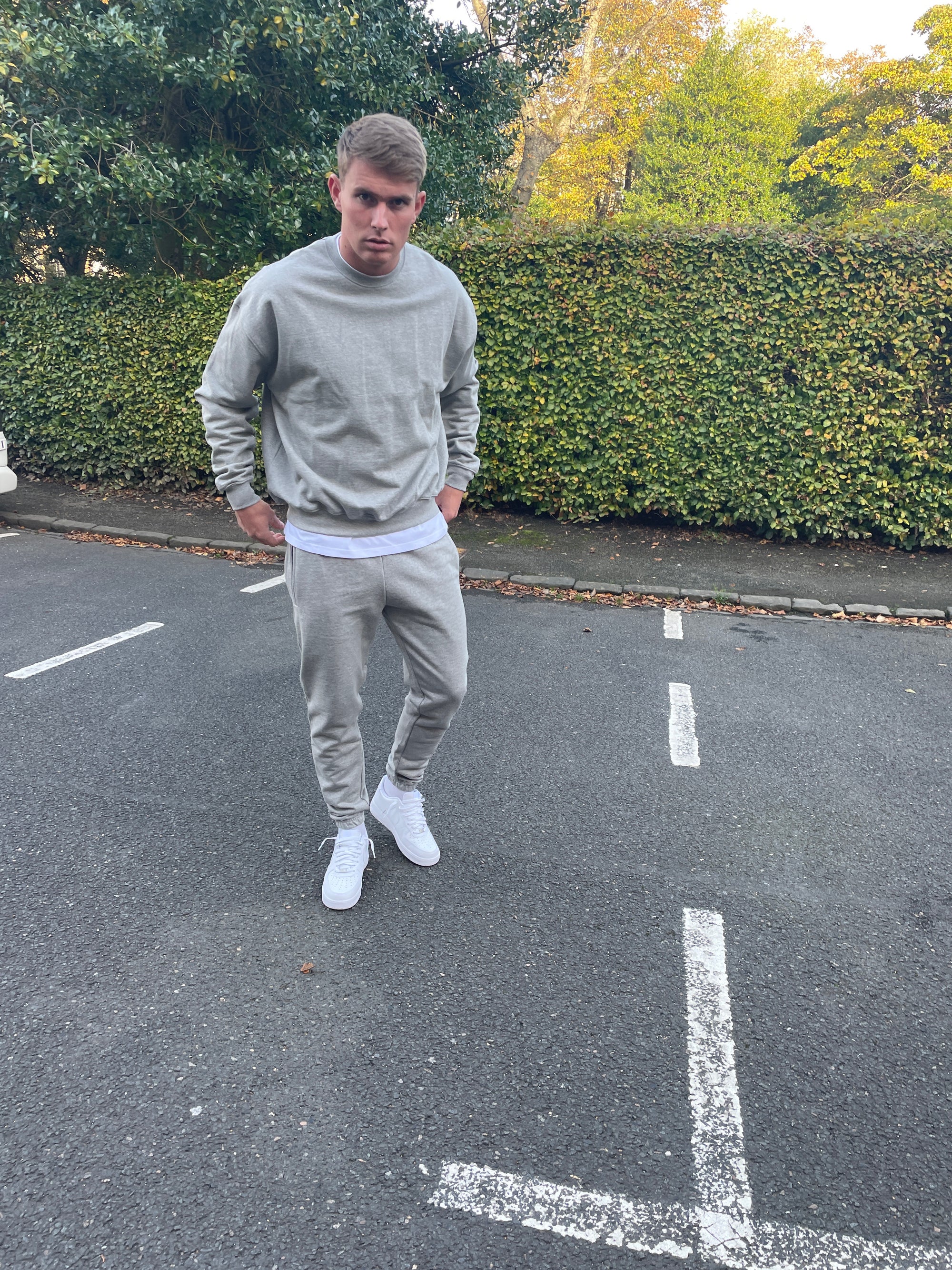 Heavyweight Box Fit Sweatshirt - Light Grey